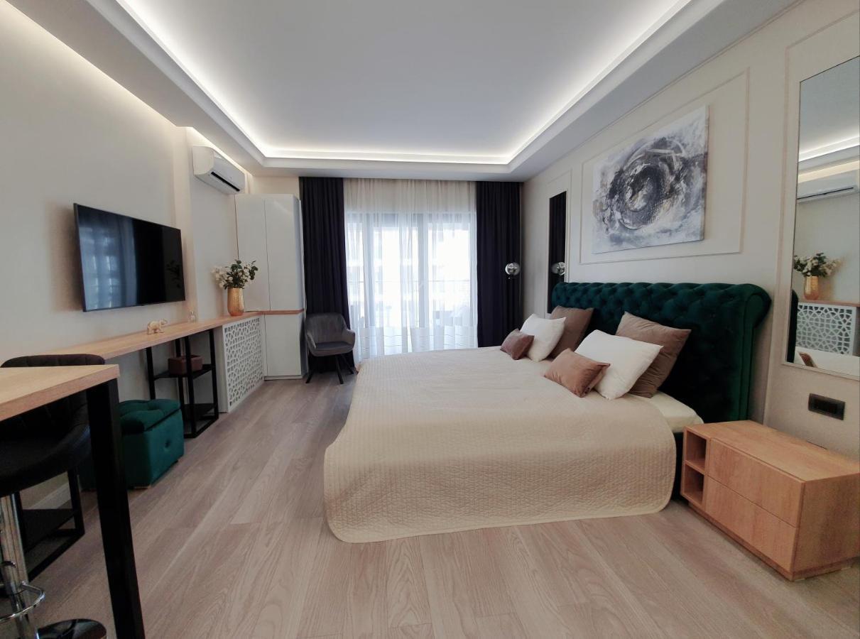 Residence 81 Mamaia Exterior photo
